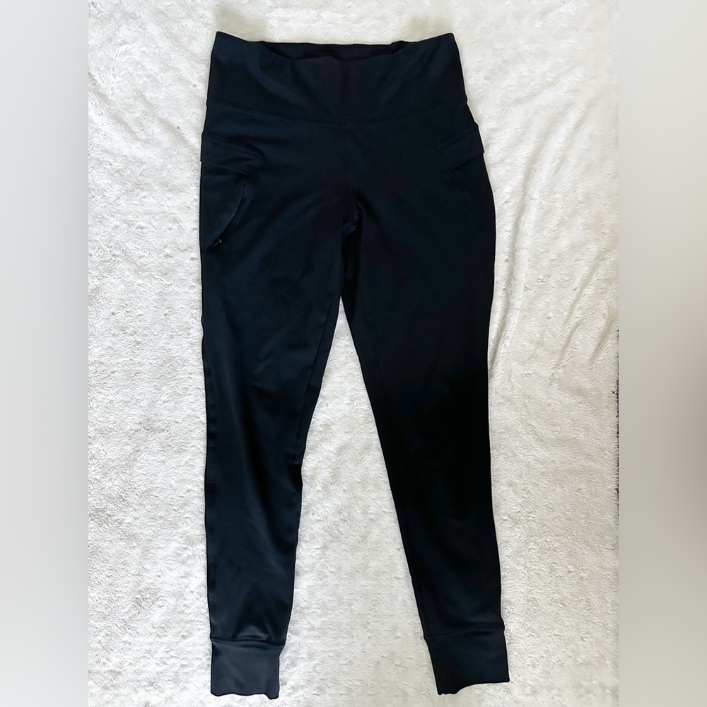 ZELLA Black High Rise Multi Pocket Cuffed Legging